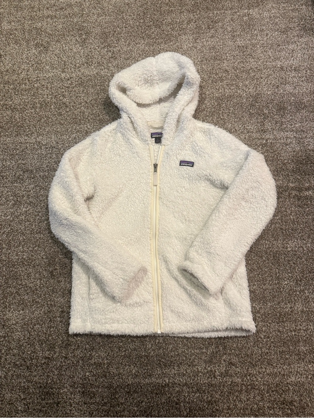 Patagonia Girls' Los Gatos Fleece Hoody in the colorway Birch White